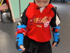 -炫采冰场(红博中央公园商场店)