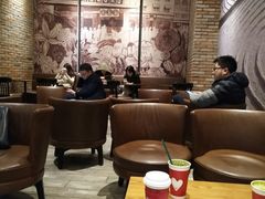 大堂-星巴克(重庆火车北站北广场II店)