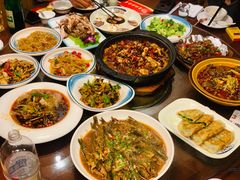 -雪乡阁东北农家菜(颛桥约好休闲街店)