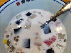 -文昌邓记清补凉(西沙路店)