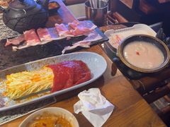 -老牌坊云南鱼豆花火锅(哈西万达店)
