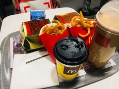 -麦当劳(东方时代广场分店)