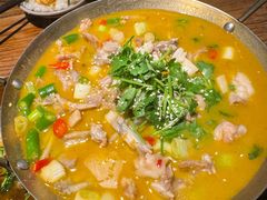 -泥糊破店川菜小酒馆·夜宵(徐家汇店)