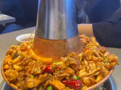 -老佛爷铜炉蛙锅(东门老街店)