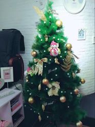 -逸日式美甲美睫工作室