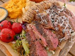 -Mark&Mars Restaurant