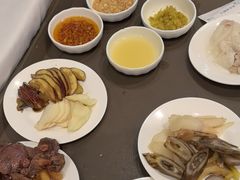 -天宜隆蘑菇宴火锅(石景山旗舰店)