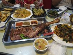 瓦罐密制风味烤羊腿-东顺全羊坊烧烤炒菜莜面(张北店)