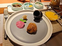 独见之明-格桑花开药膳蔬食文化空间