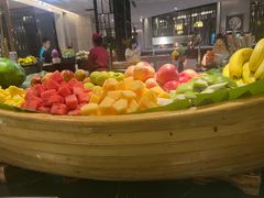 -广州万富希尔顿酒店·感趣自助餐厅·金秋蟹宴生蚝海鲜刺身烧烤