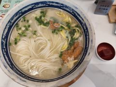 -新世界·过桥米线宴
