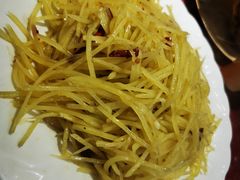 土豆丝-天添纸包鸡家常菜