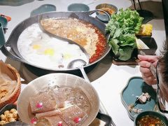 -新辣道鱼火锅(上地华联店)