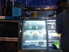 -烤路里·韩国品质自助烤肉(石路天虹4号店)