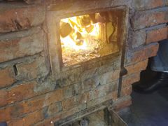 -鱼窝棚柴火铁锅炖(富山屯店)