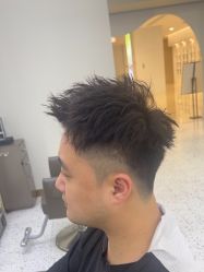 -苏豪路易士·嘉玛发廊