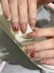 -Lucky girl建构养甲·中式翘睫专业店