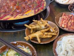 -黄潇洒老火锅(九眼桥宏济巷店)