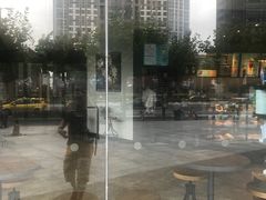 -星巴克臻选(上海长风大悦城店)