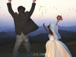 -第一夫人婚纱摄影(南京店)