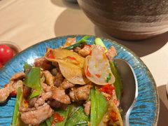 糟辣小炒肉-山石榴·贵州菜(丰盛里店)