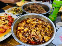 -辣盆盆麻辣小龙虾(哈尔滨总店)