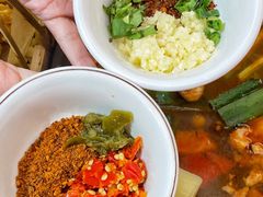 -黔三一夺夺粉酸汤火锅(百信店)