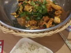 -拿渡麻辣香锅(世茂广场·工三店)