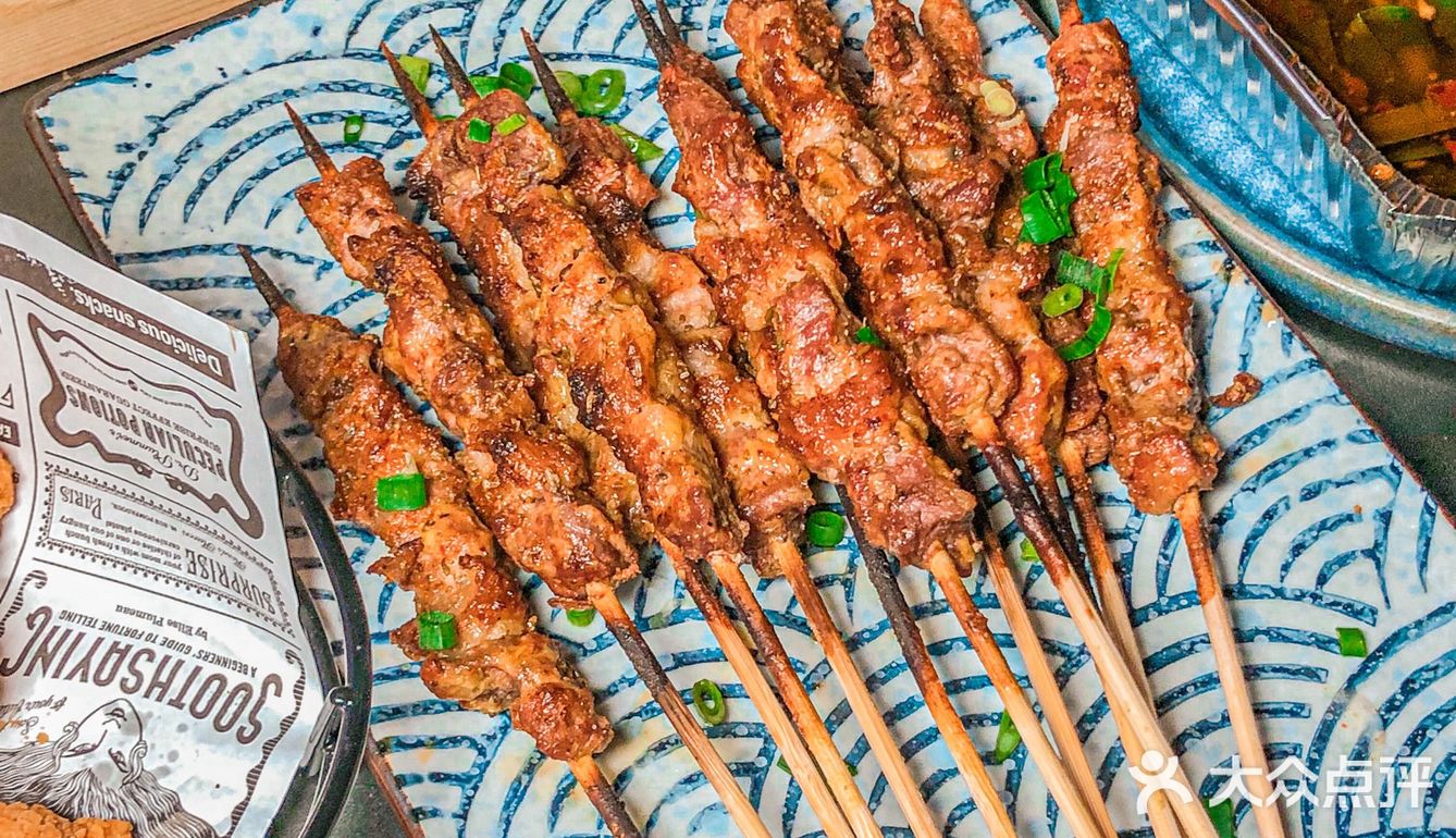 我大杭州‼️终于有了‼️能烧烤能喝酒还能K歌的8023‼️