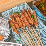 我大杭州‼️终于有了‼️能烧烤能喝酒还能K歌的8023‼️