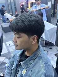 -米可造型烫发染发