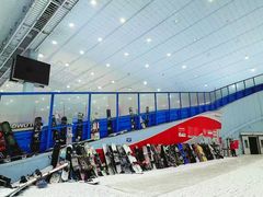 -哈尔滨热雪奇迹
