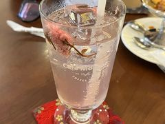-Café Monson