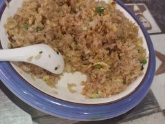 -沪上名羊天下•烤羊腿•东北烧烤•小龙虾(浦东直营总店)