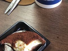 -瑞幸咖啡(蔚蓝国际店)