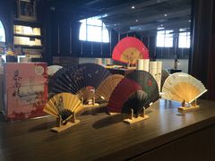 -光海书局(南京东路第一百货店)