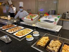 自助取餐区-亿民平安国际大酒店西餐厅(彩田北路店)