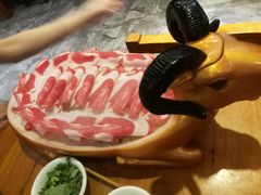 极品羔羊卷-乐宴·老北京铜火锅(桂庙店)