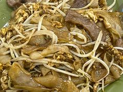 干炒牛河-贞姨美食·老字号海鲜大排档