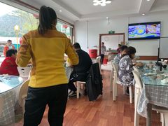 -天天向上素食餐厅(五台山店)