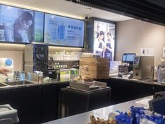 -瑞幸咖啡(流塘商务大厦店)