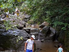 -红旗山庄(圭峰山店)