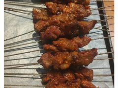 -撸啊撸铁签小肉(车站南路店)