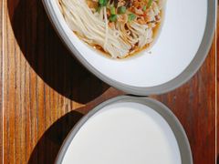 -弄堂咪道-饭香·面香·馄饨香(钦州北路田尚坊店)