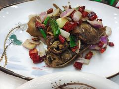 -老鄞江清水龙虾•赵赵家(江北店)