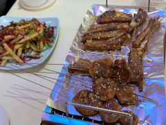 -霄汉牛三鲜湖北砂锅菜(万松园2店)
