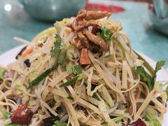 -鹤乡东北菜(崮山路店)