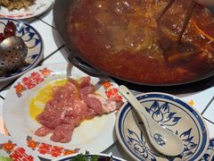 -旧街市鲜货老火锅(大光路店)