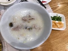皮蛋瘦肉粥-赏点粤式点心(广州塔店)