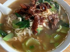 -样样红面馆